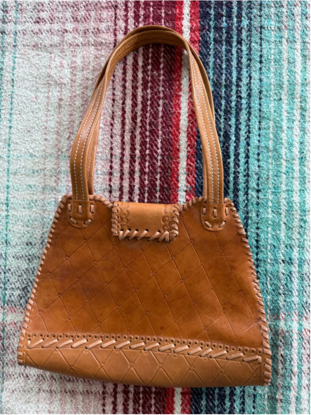 Vintage Caramel Brown Leather Flower Purse